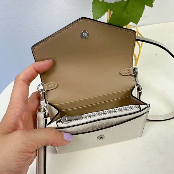 Coach CU170 Mini Envelope Wallet With Strap IN Chalk - Picture 4 of 5